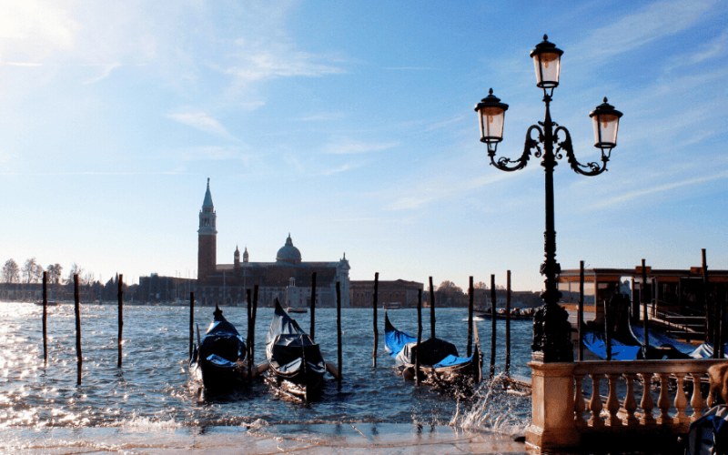 Top Romantic Destinations in the World to Explore