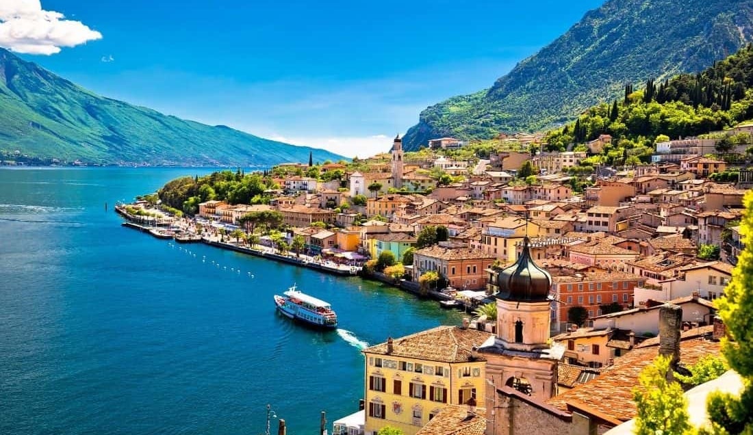 Relax in Lake Garda