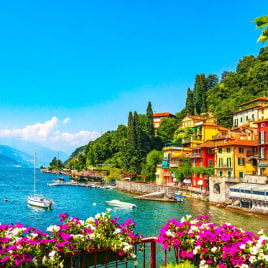 Lakeside Holidays