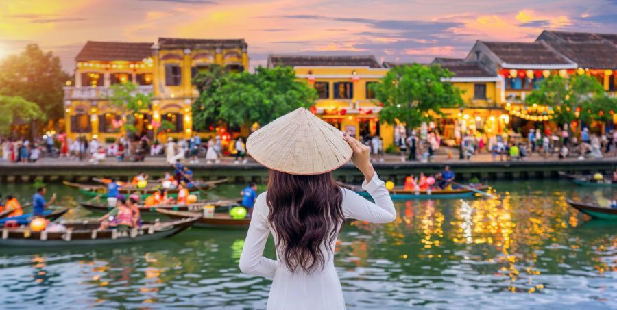 hoi-an-ancient-town-vietnam-lanterns.jpg