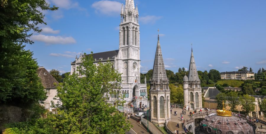 sanctuary-our-lady-lourdes-basilica-france.jpg
