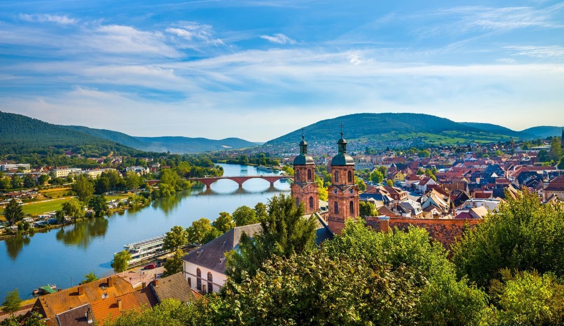 Discover the picturesque town Miltenberg